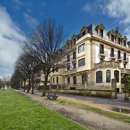 Basque By Feelfree *